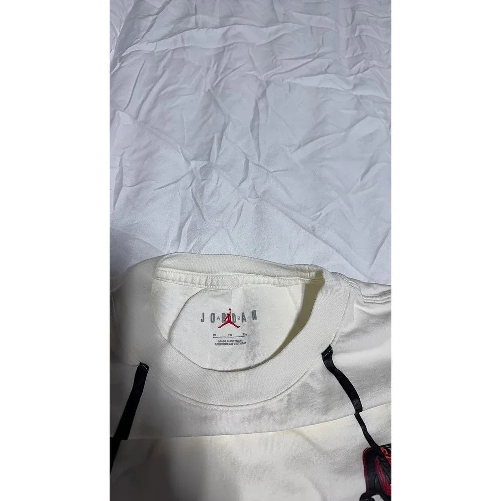 Jordan Graphic T-Shirt White Sneaker Print Flight Jumpman XL